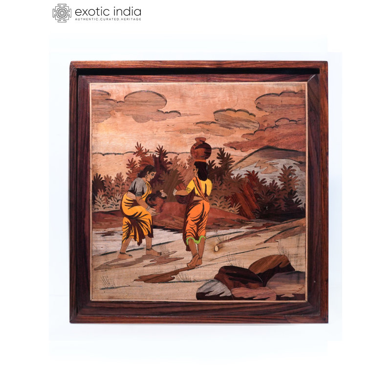 Panneau de porte 19 "Village Women Porting Matka - Artisanat incrusté de bois de rose à la main, décor traditionnel indien, finition naturelle