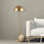 Lampe sur pied glamour avec corps en métal, finition dorée, 15,7 po x 15,7 po x 60,6 po | Douille E27, 40 W maximum | Plaque de base: 12,2 po x 12,2 po x 0,8 po | Câble de 6,6 pi | Éclairage élégant pour le salon, la chambre à coucher ou le bureau | Design élégant et fonctionnel