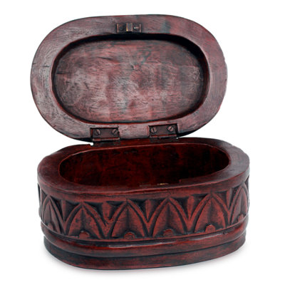 Boîte à bijoux en bois
