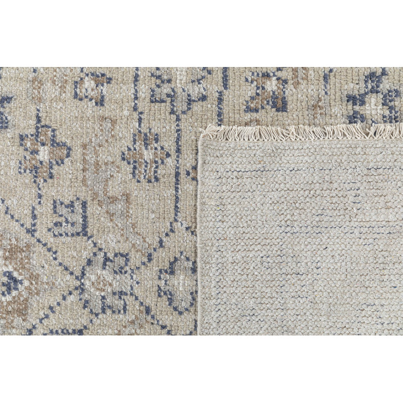 Tapis Ronia, Rectangle 7 pi 6 po x 9 pi 6 po