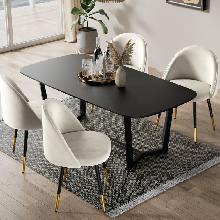 Genessi Tufted Side Chair (Set of 4)