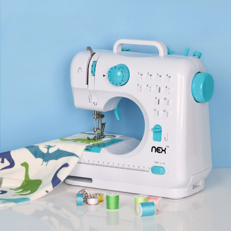 BTY Computerized Mechanical Sewing Machine, Blue