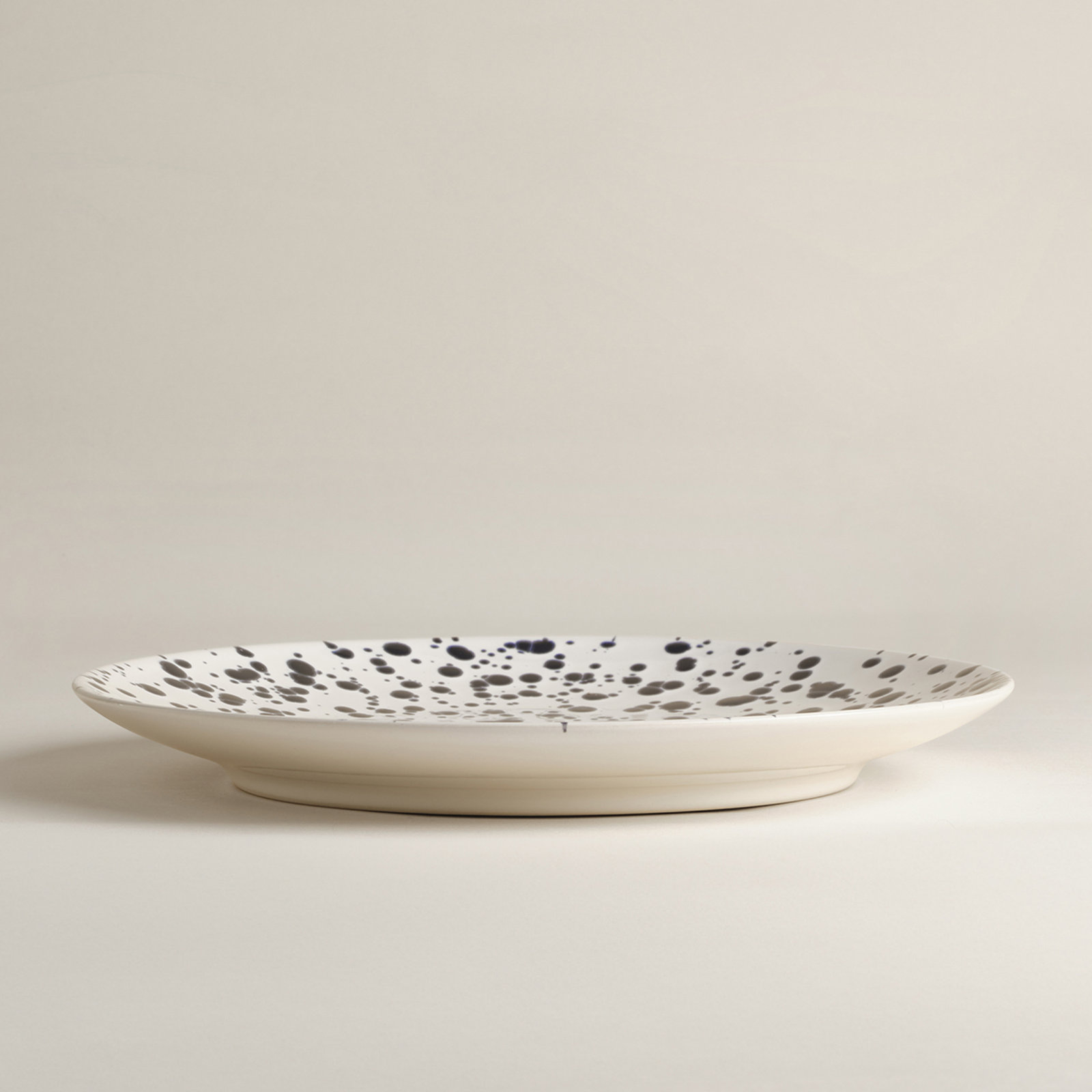 Year & Day Splatter Big Plates, Blue