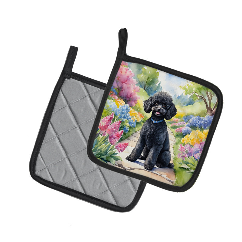 Caroline's Treasures Floral Polyester Potholder Set