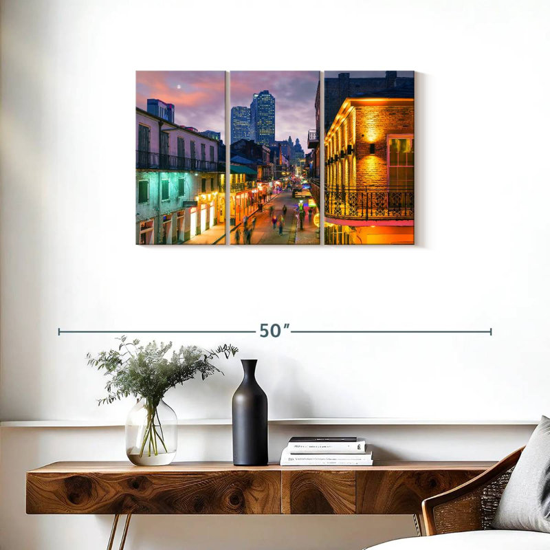 Nicci French Quarter Evening Glow, H 20 po x l 33 po