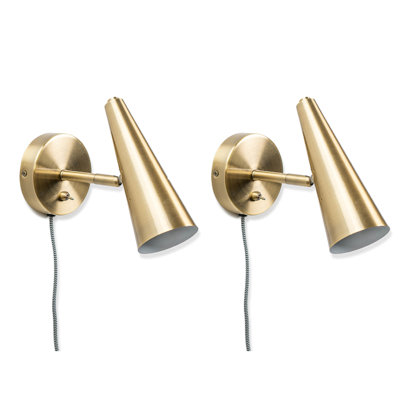 Pasho Plug-in Armed Sconce