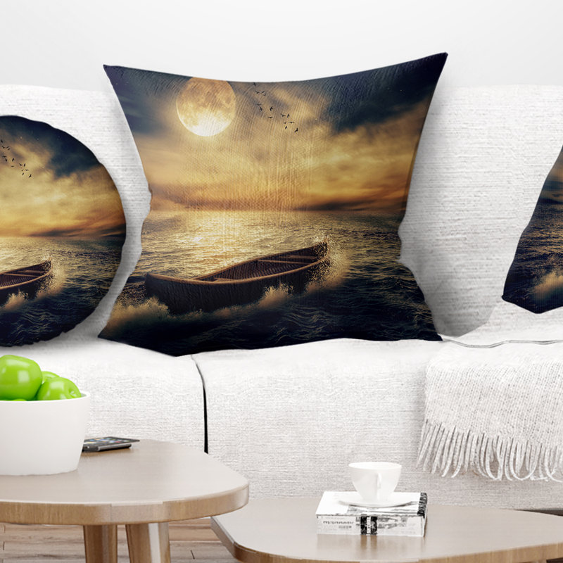 Milieu de l'océan après la tempête - Coussin Milieu de l'océan après la tempête, 16 po x 1 po, Coussin décoratif