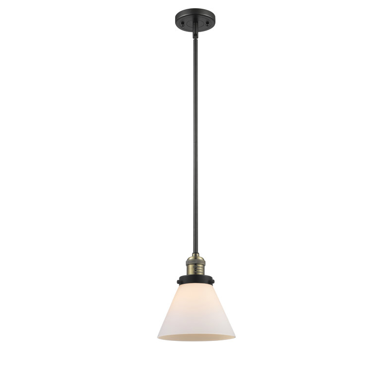Luminaire suspendu conique à 1 lumière Milardo, Boîtier blanc mat, H 10 pi x l 8 po x P 8 po, Or satiné