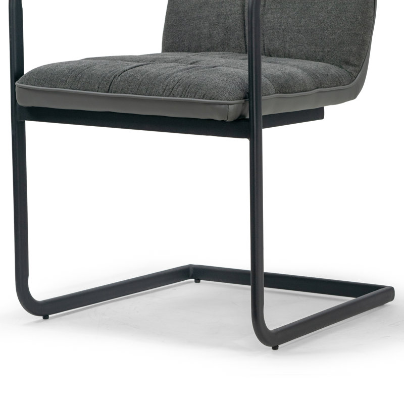 Arcovio 19.5'' H Tufted Upholstered Armchair