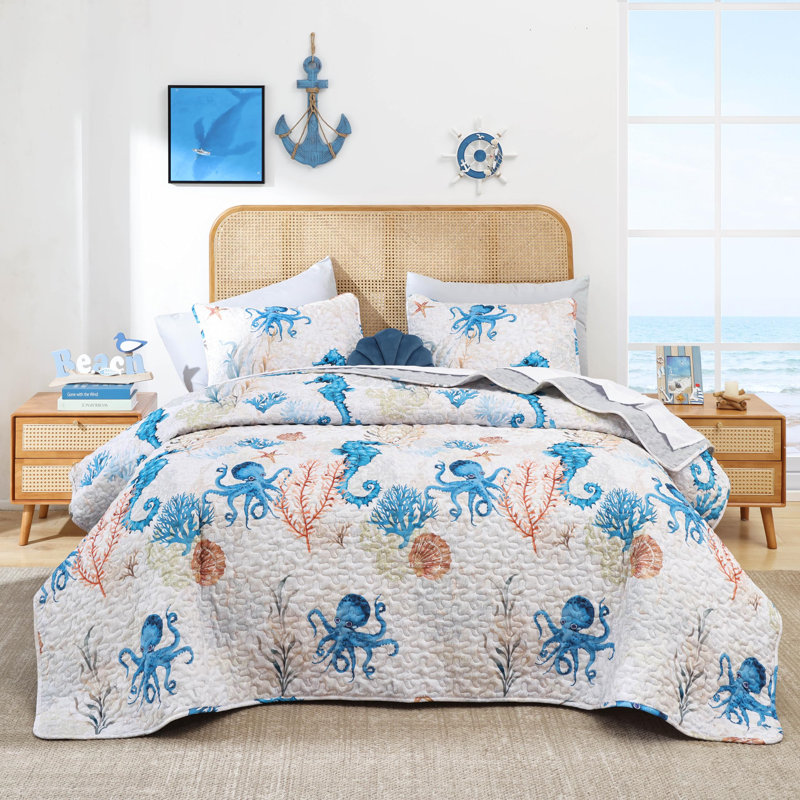 Coastal Quilt Set 3 Pieces - Bedding Lightweight Ocean Print Quilt With Two Pillowcases, Queen Quilt + 2 Standard Pillowcases