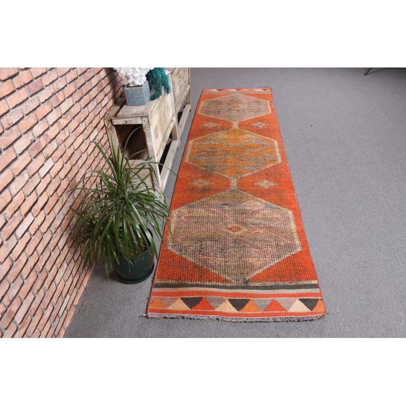Tapis rétro Herki: Tapis turc rouge pour escalier ou couloir de style antique