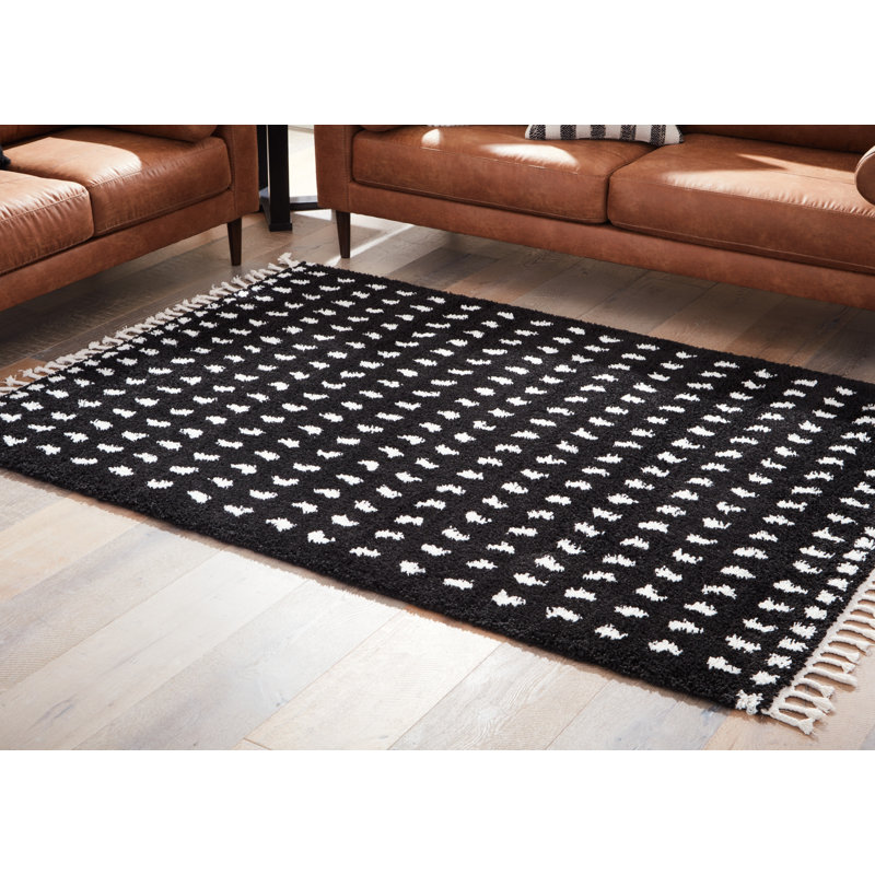 Efrayim Black and White Braided Shag 8' x 10' Rug