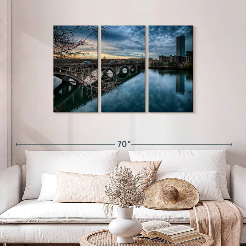 Lilie Lamar Boulevard Bridge, 28" H x 45" W
