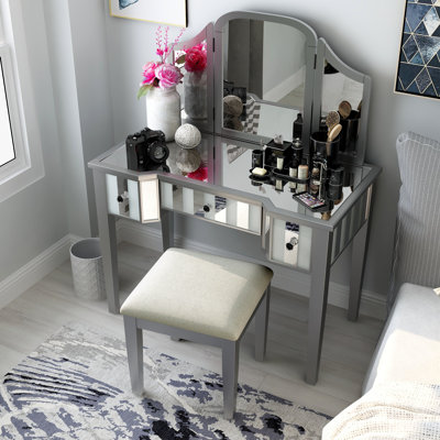 Emiliano 3-Piece Vanity Set