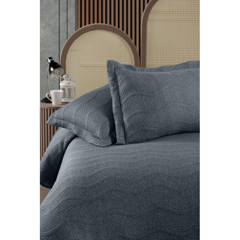 Polyester Flannel Mixed Coverlet