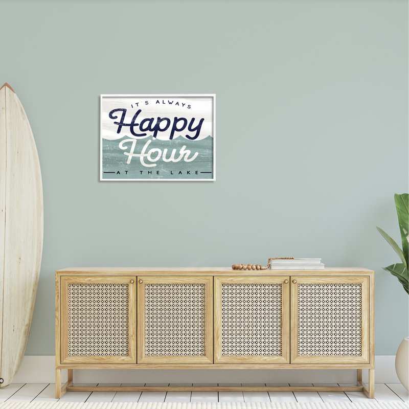 «Always Happy Hour», Lake House, L 30 po x H 24 po, Giclée encadrée blanc bord de mer