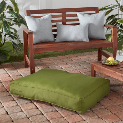 Jann Indoor/Outdoor Pillow Dog Bed