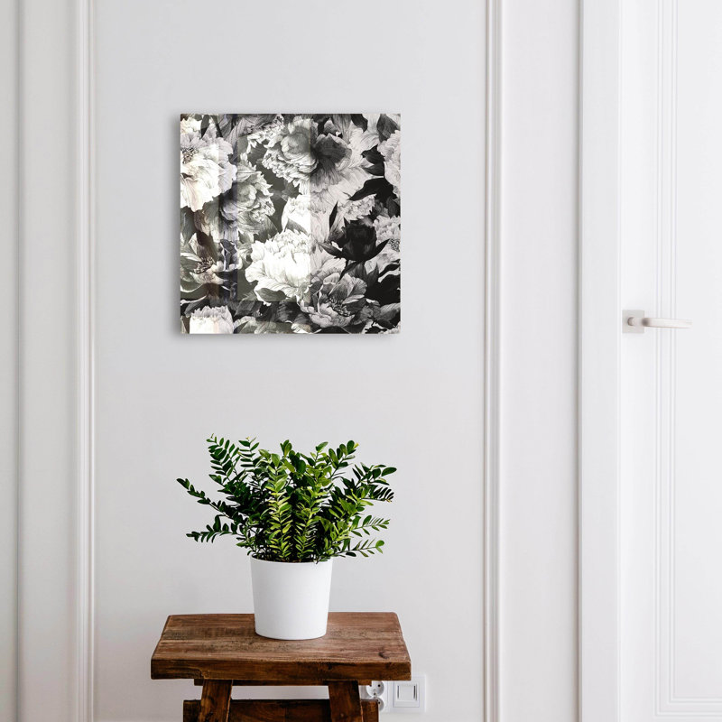 Key cabinet for home, Opens to the left, 30x30x5, White, Flowers in black and white elegance of harmony, 