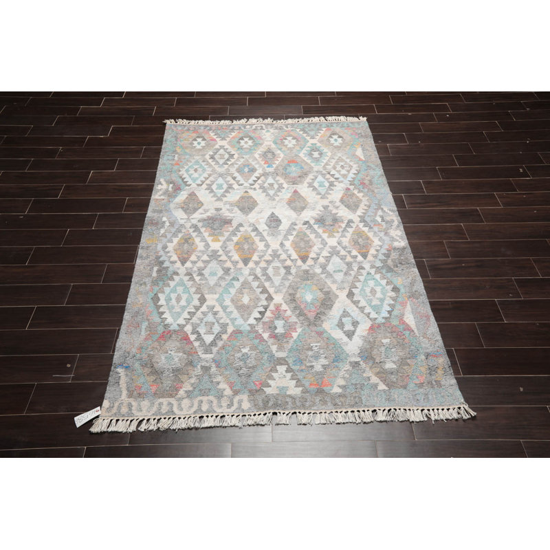 Klyszejko Indoor Rug