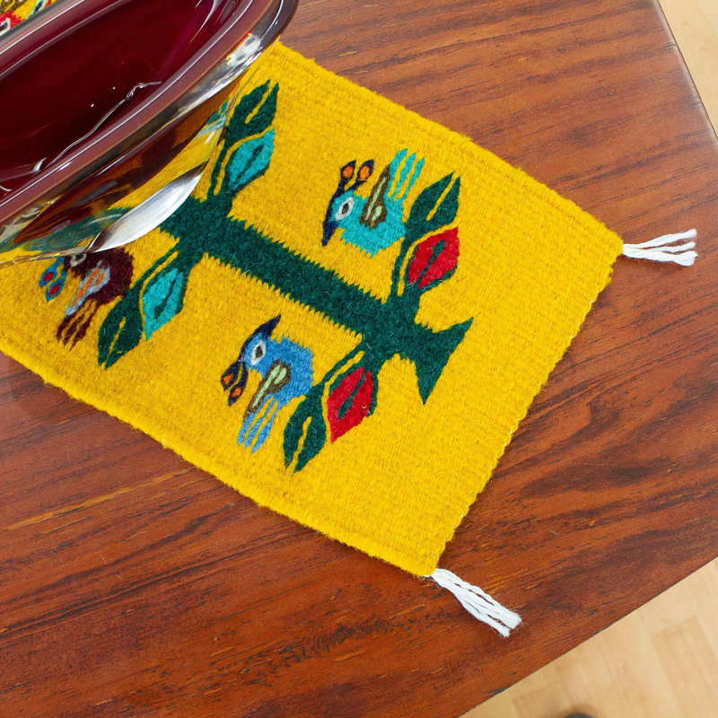 Chemin de table Red Barrel Studio® Birds Of Teotitlan