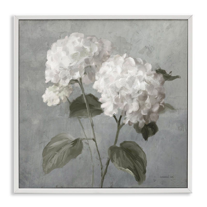  Paire d'hydrangées blanches, estampe numérique par Danhui Nai, H 24 po x l 24 po, Giclée encadrée blanc bord de mer
