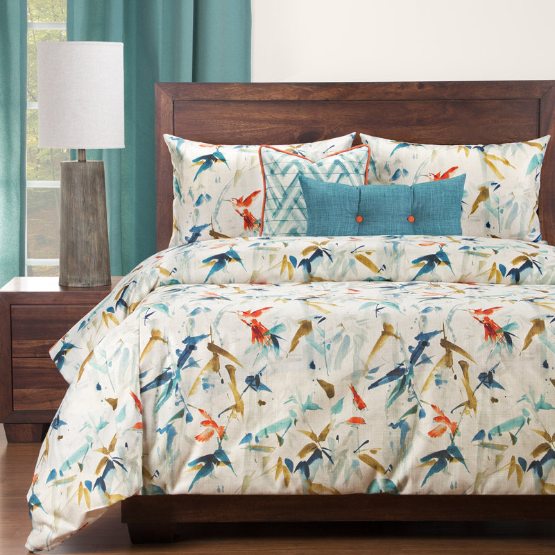 Hummingbird Eclectic Polyester Floral Duvet Cover & Insert, Queen Duvet Cover & Insert + 5 Additional Pieces