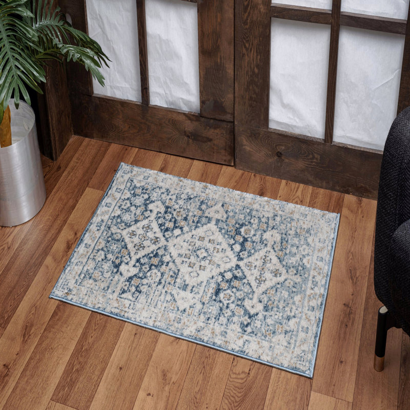 2' X 3' Area Rug, Rectangle 2' x 3'