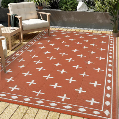 Tapis d'extérieur réversible imperméable 9 pi x 12 pi - Tapis de patio géométrique moderne rouge orange / blanc en plastique - Résistant aux rayons UV et aux marques, facile d'entretien, pliable, orange pêche rouge