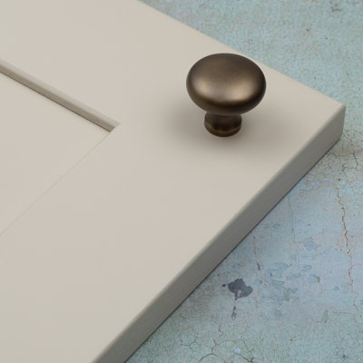 32mm Antique Brass Knob