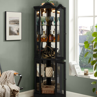 Luminaire noir éclairé pour le salon, avec portes coulissantes à ouverture par pression, quatre tablettes amovibles et armoire de coin vitrée éclairée