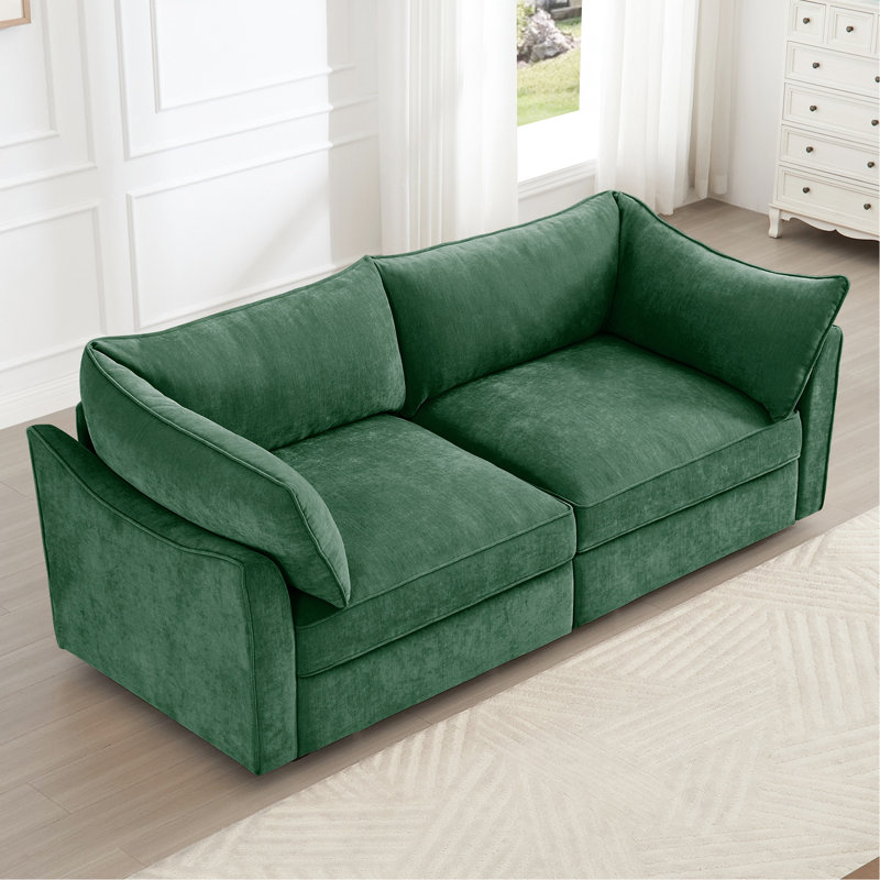 Chenille 2 places avec cadre enveloppant et caché sous le rangement pour les petits aménagements de maisons modernes Tiroirs en croissant Cosy Urban Homes