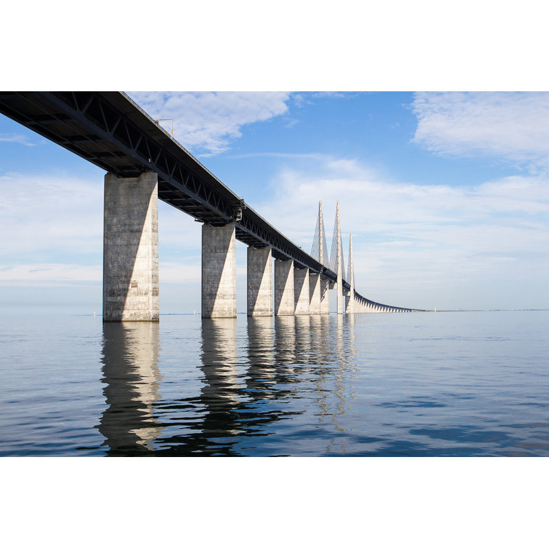 Pont Yovani Oresundsbron par B longuultqvist, H 8 po x l 12 po