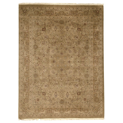 Hand Knotted Wool Oriental Area Rug in Gold