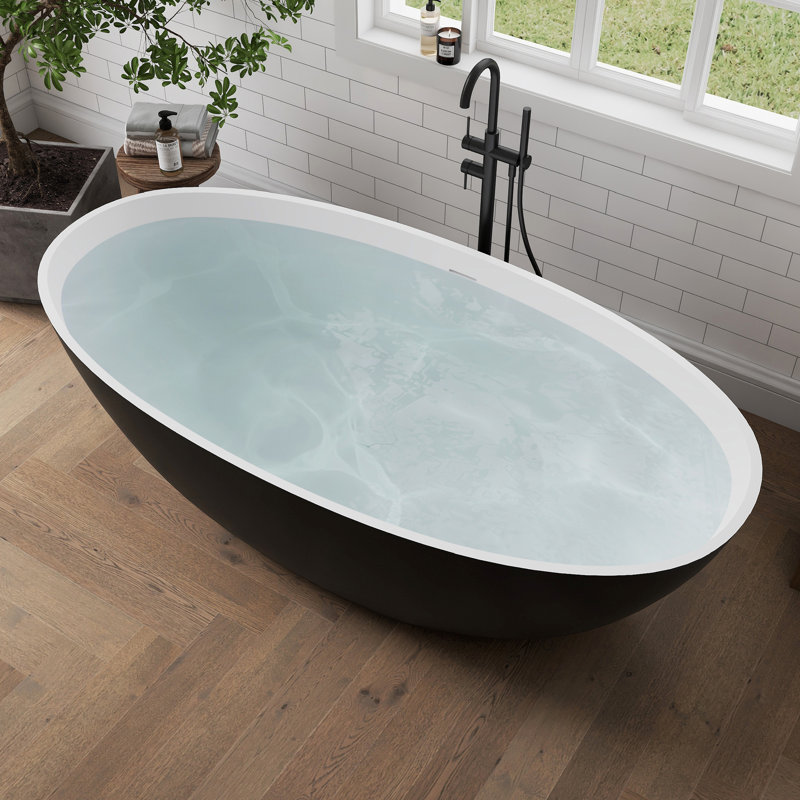 71 po. Baignoire à surface solide 71 po, baignoire autoportante en résine de pierre pour la salle de bain, extérieur noir, intérieur blanc