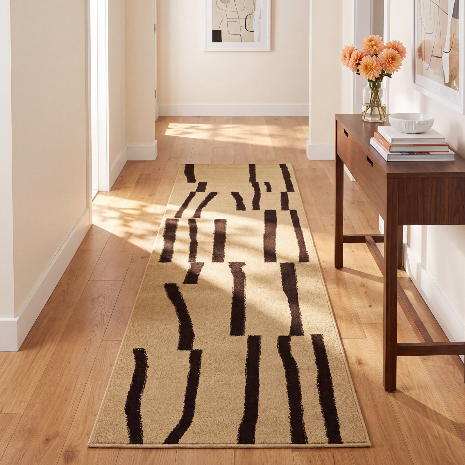 Austin Ivory Brown Hand-Tufted Wool Rug, Runner 2'6" x 8'