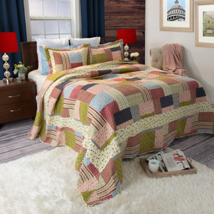  Patchwork Quilt Set - with Pillow Sham/s - Machine Washable Lightweight Multicolor Bedding