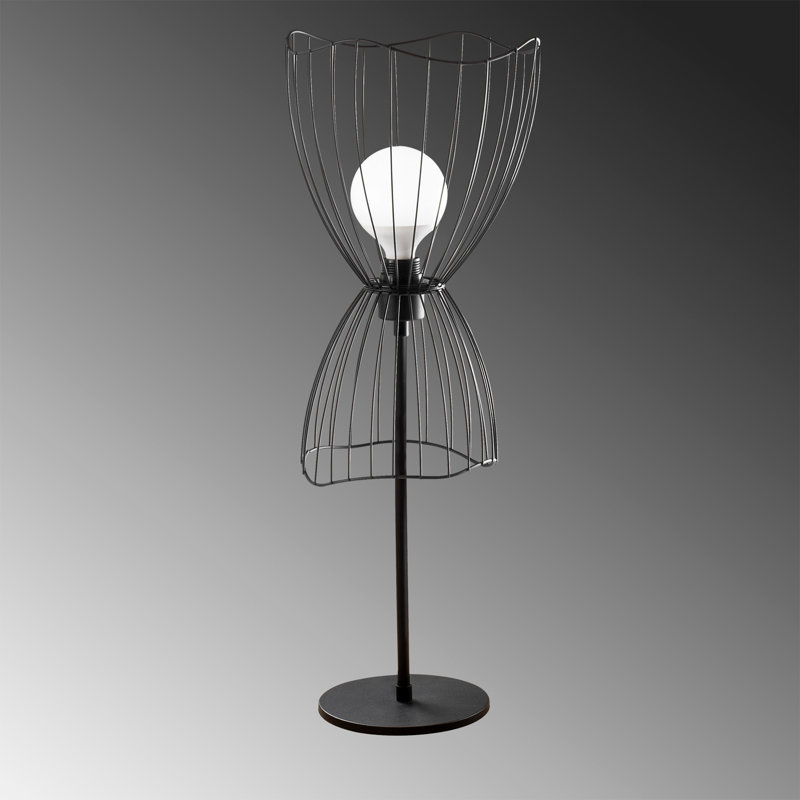 Lampe de table en métal