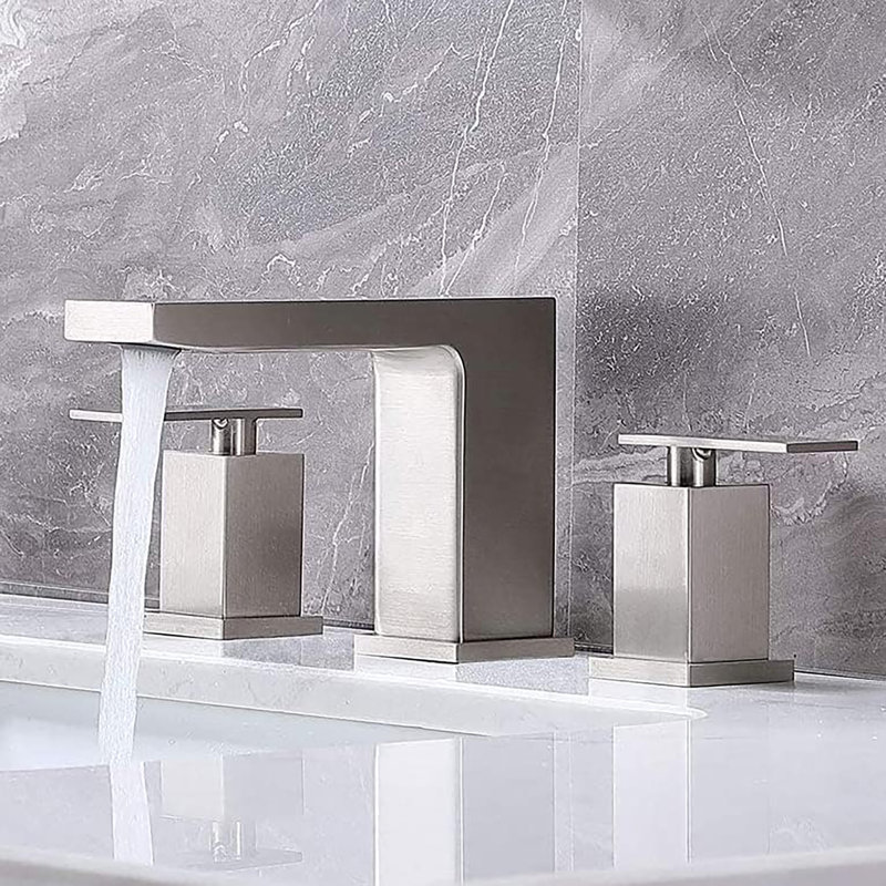 Robinet pour salle de bain en acier inoxydable à 3 poignées et 2 poignées en nickel brossé Tayanuc