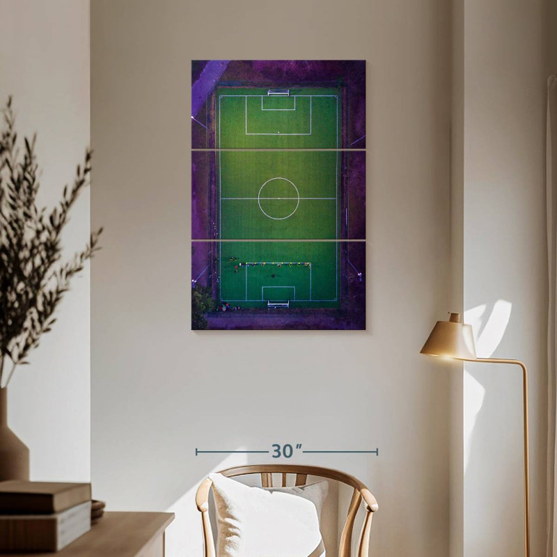 Stade de soccer Sireci vu d'en haut, H 57 po x l 36 po