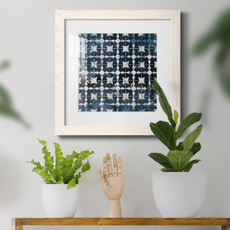 «Tile-Dye I», reproduction encadrée de qualité supérieure - prête à être accrochée, H 31,5 po x l 31,5 po x P 1,5 po, Blanc