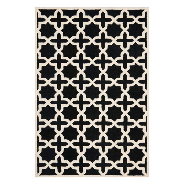 Tapis noir / ivoire en laine touffeté à la main à motif géométrique d'Igna