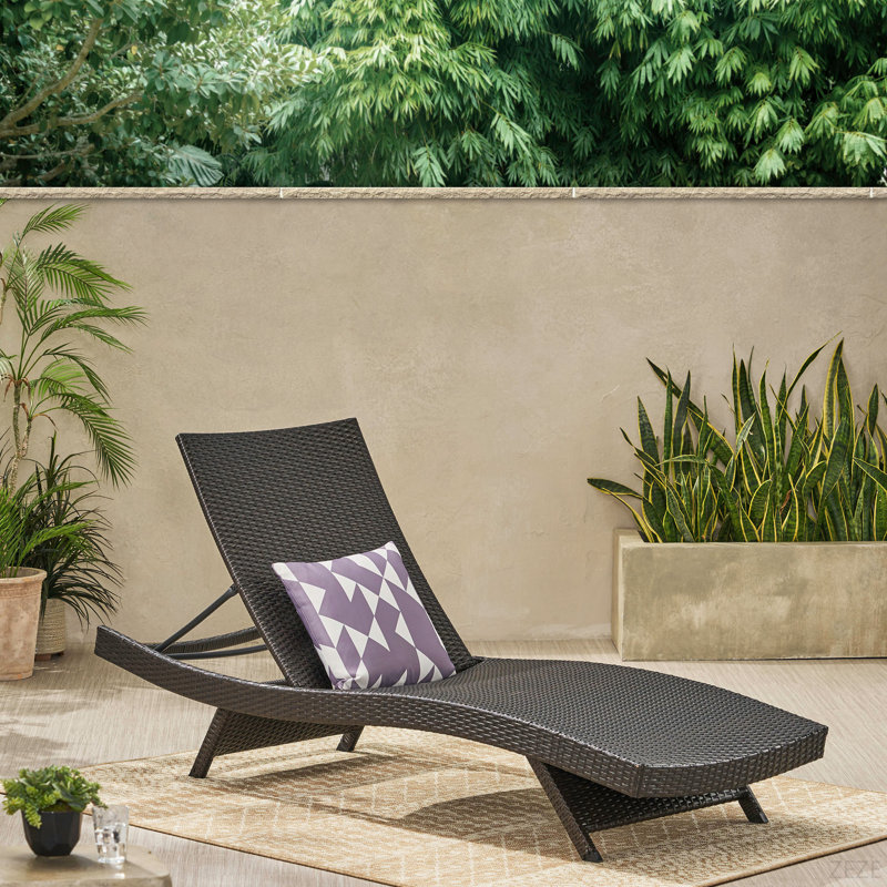 Chaise longue en osier Salem