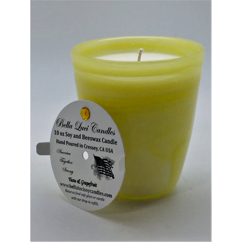 Bougie Yuzu au parfum de pamplemousse
