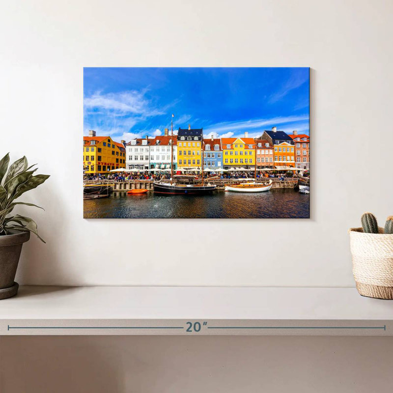 Ravi au port de Nyhavn, H 8 po x l 12 po