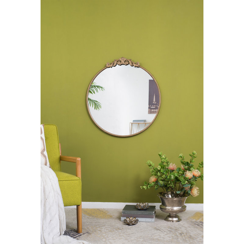 30" X 32" Round  Mirror, Gold, 32" x 30"
