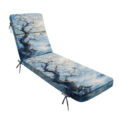 Coussin de chaise longue 72,5 po L × 21 po l × 3 po P (siège) - Motif arbre en fleurs, oiseaux sous la pleine lune et fleurs blanches - Épaisseur : 7,6 cm (3 po) - Résistant aux intempéries - Idéal pour mobilier de patio, chaise longue, fauteuil inclinable, terrasse, jardin, véranda ou abord de piscine.