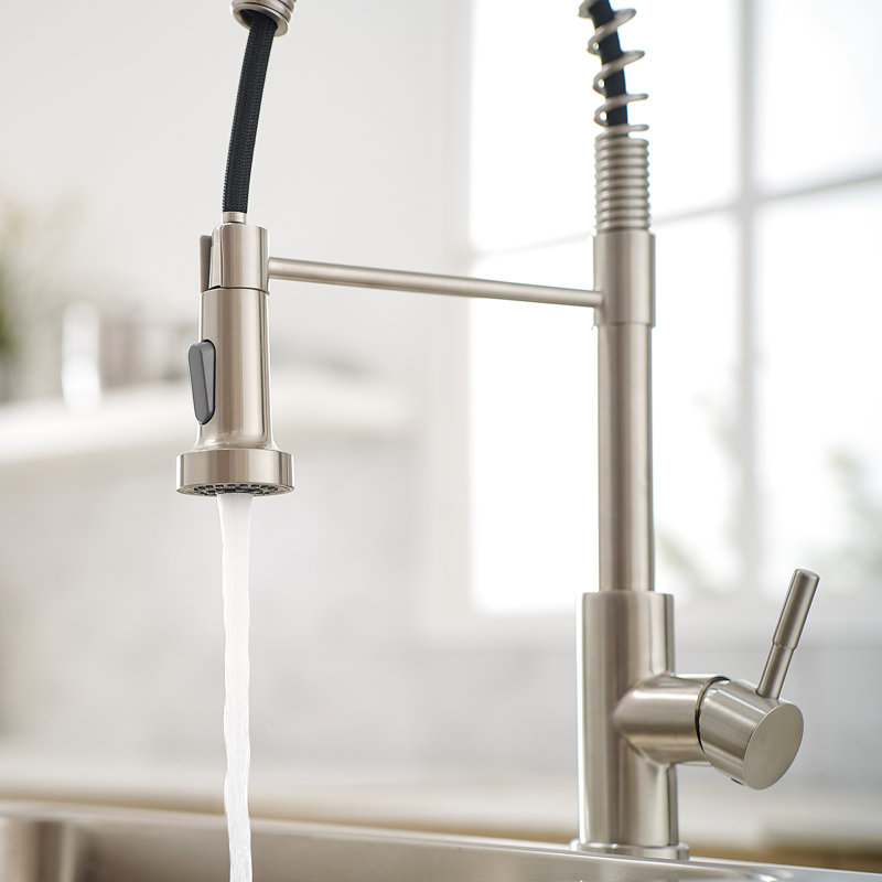 Contemporary Kitchen Sink Faucet In Brushed Nickel - Pull Out , Leak- Design, To Corrosion And Water Spots Fingerprints Watermarks