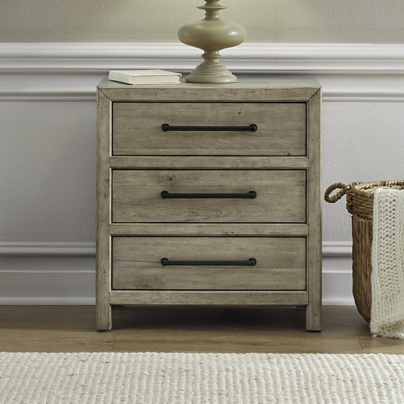 Aason King Panel Bed & Two Nightstands Bedroom Set, King