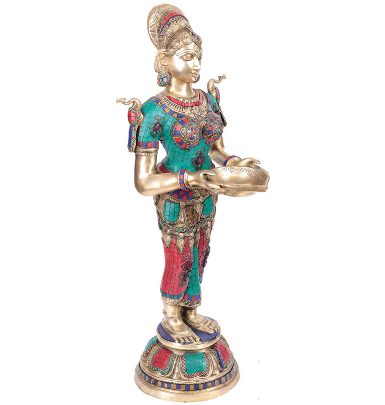 30 po grande taille Deepalakshmi