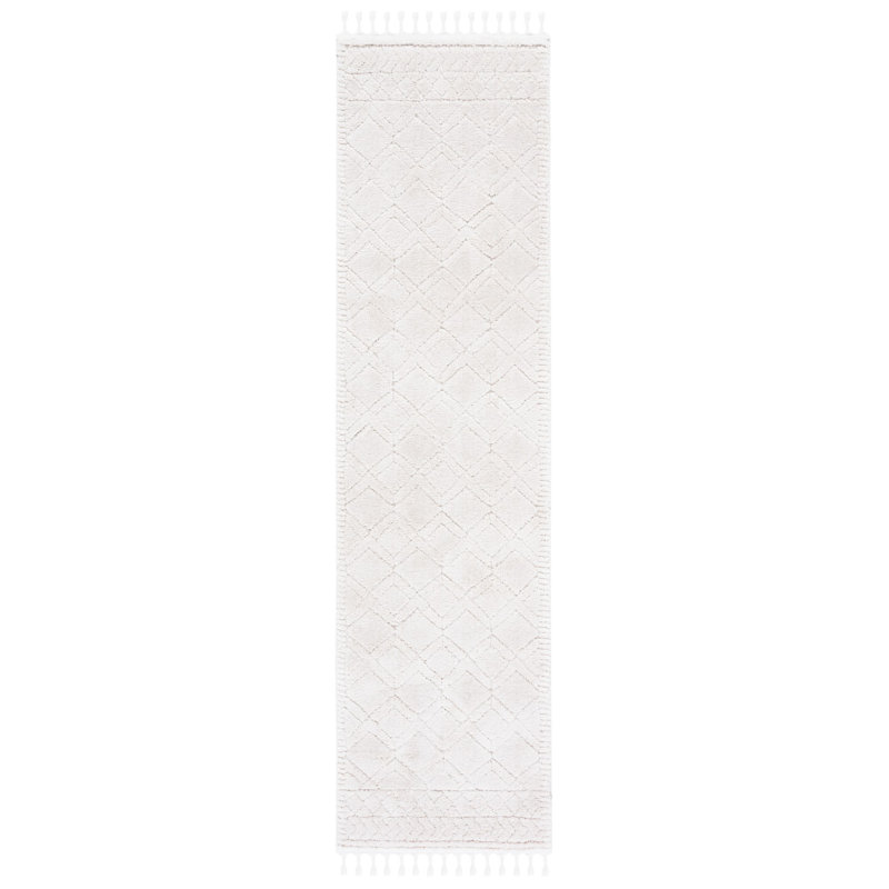 Maxfield Ivory/Beige Area Rug, Runner 2'2" x 8'